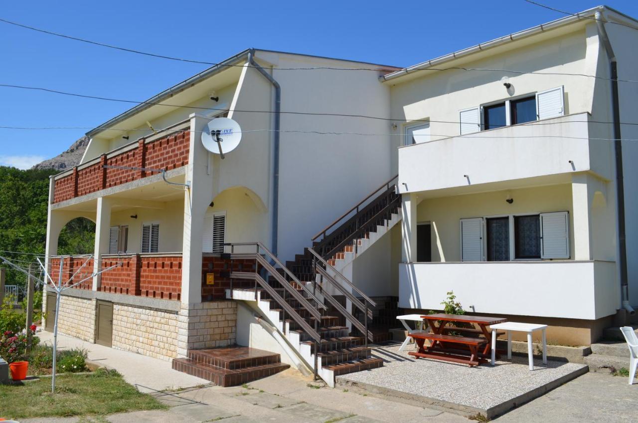 Apartments Aneva Baška Eksteriør bilde