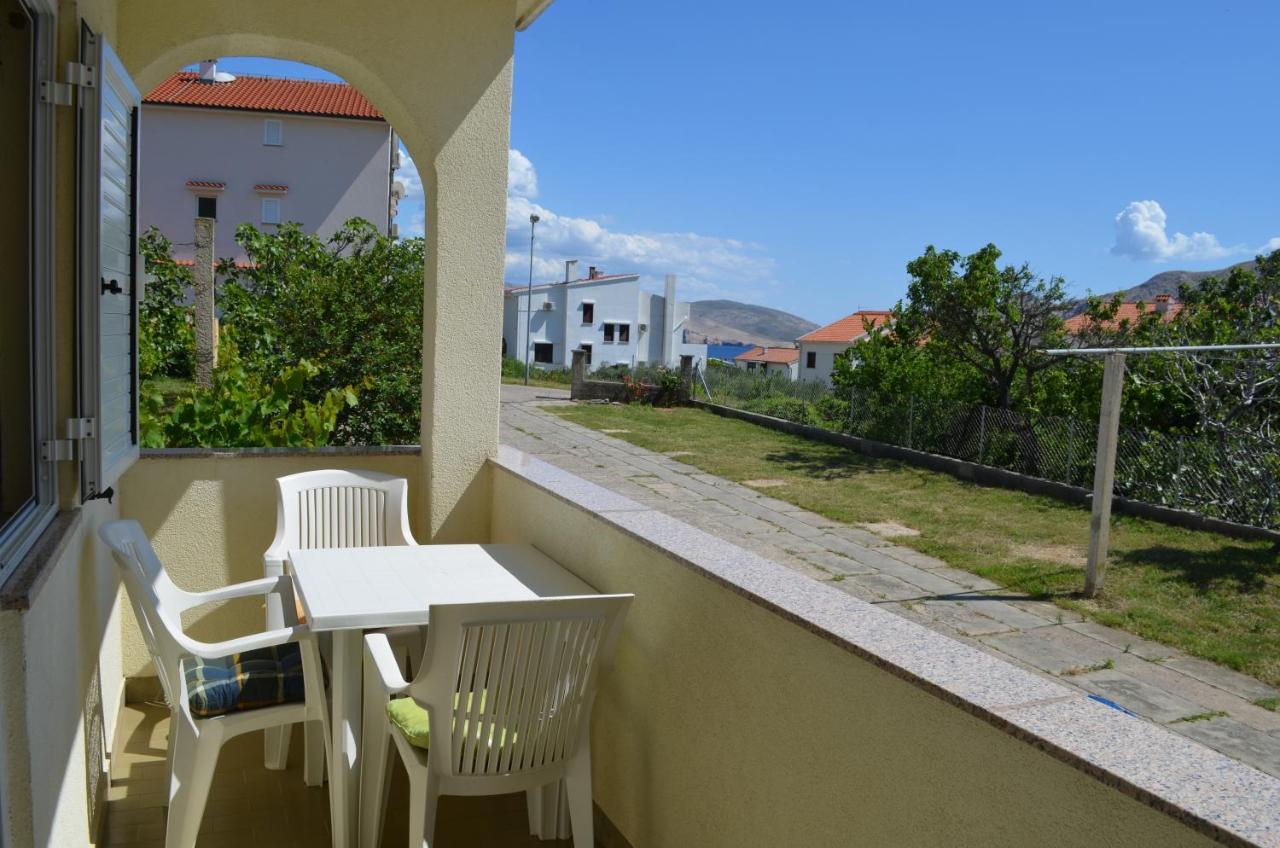 Apartments Aneva Baška Eksteriør bilde