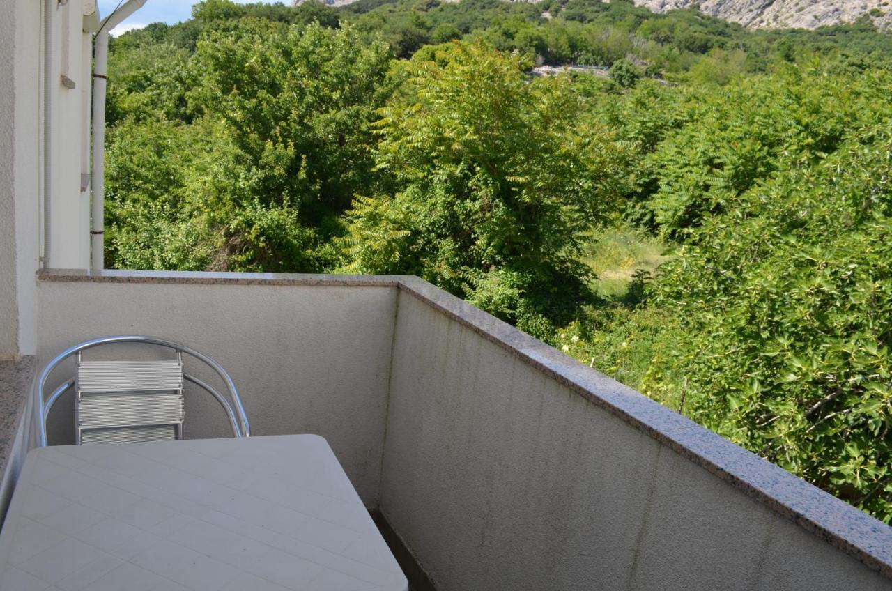 Apartments Aneva Baška Eksteriør bilde